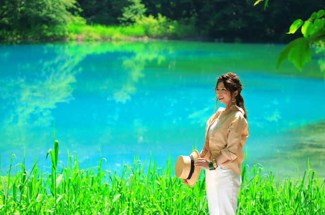 五色沼 エメラルドブルー