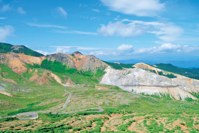 裏磐梯 火山地形ドライブ