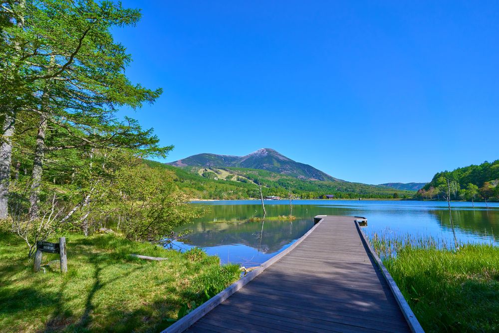 女神湖 鏡面の湖